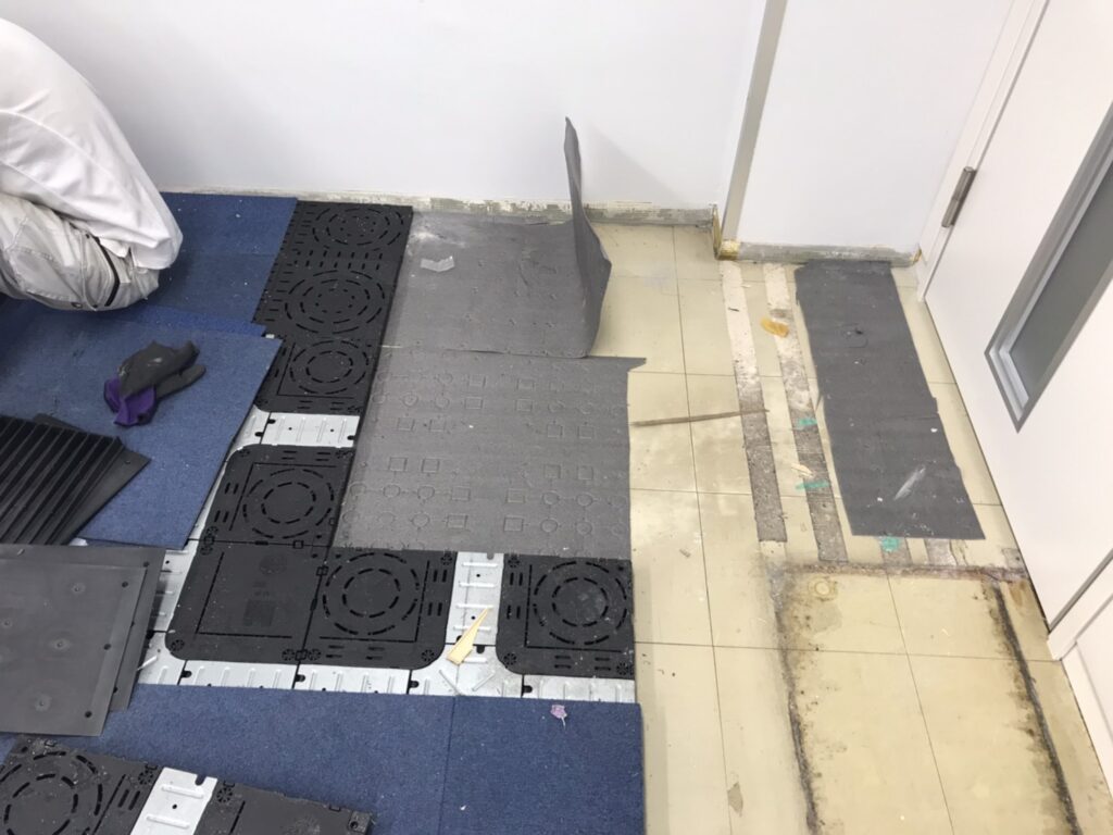 ピット30R 施工中