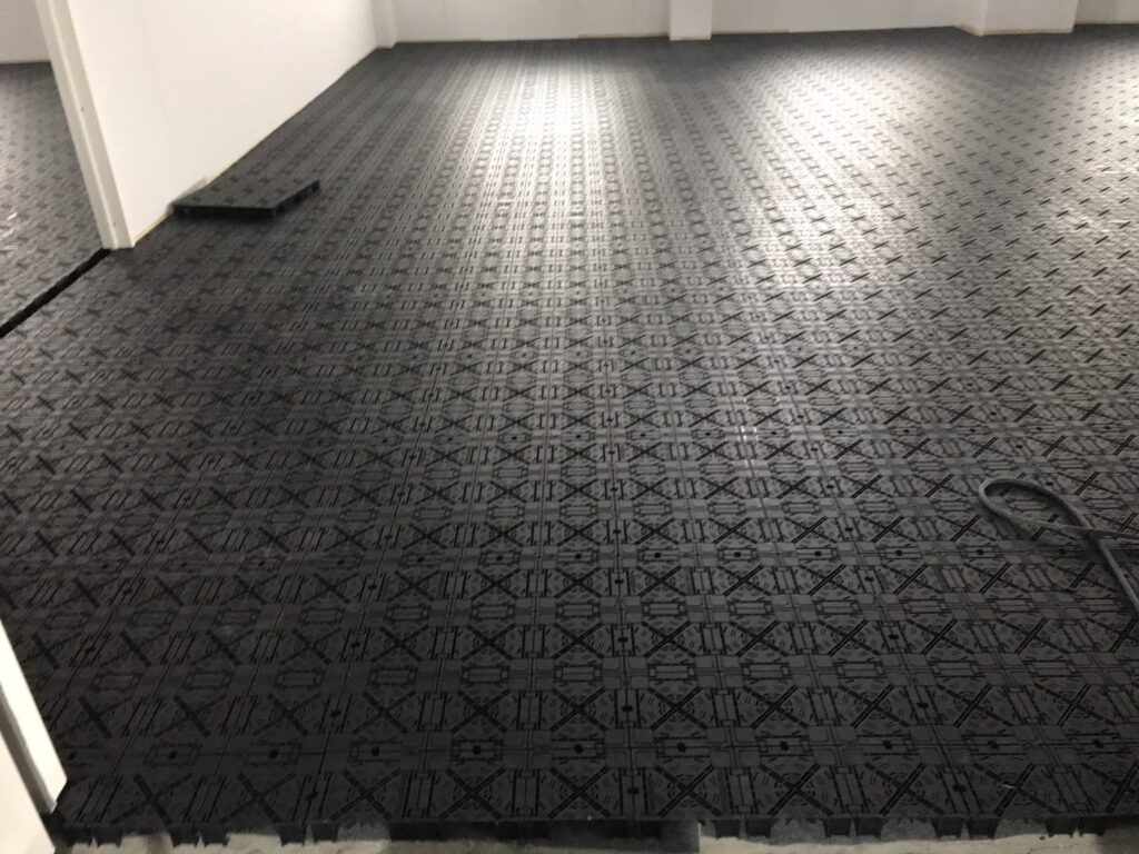 神奈川県海老名市 新築倉庫 OAフロア工事 施工後