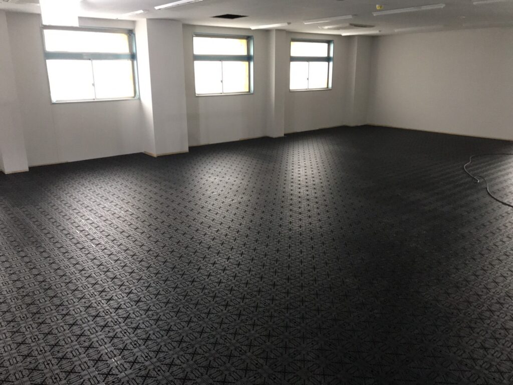 神奈川県海老名市 新築倉庫 OAフロア工事 施工後