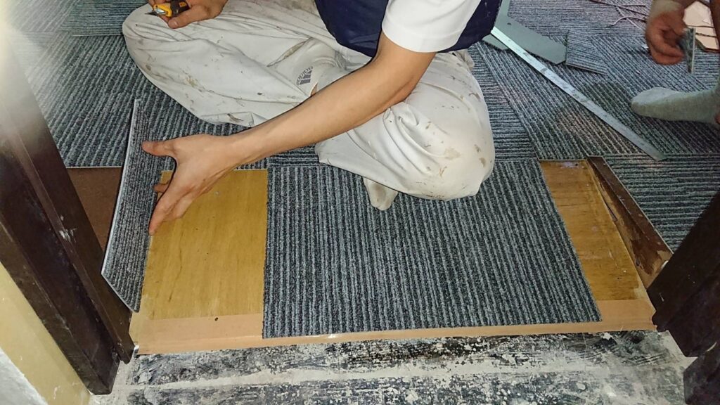 東京都中央区日本橋 OAフロア工事 施工中