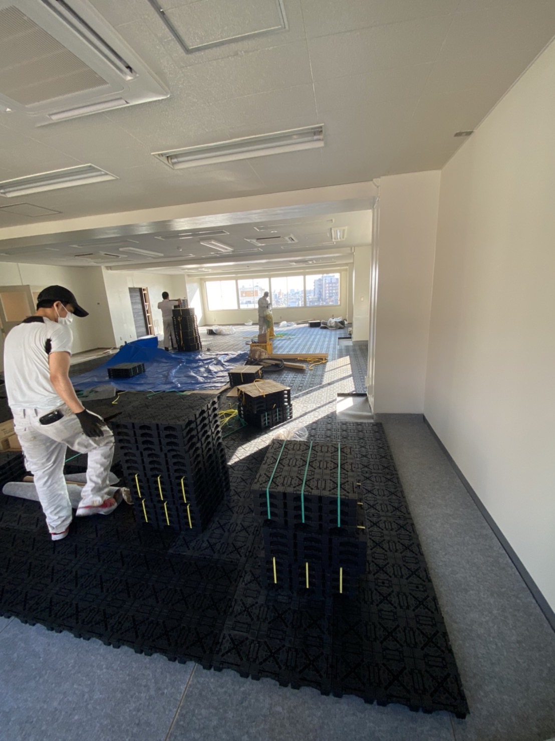 神奈川県平塚市 ビル OAフロア工事 施工中