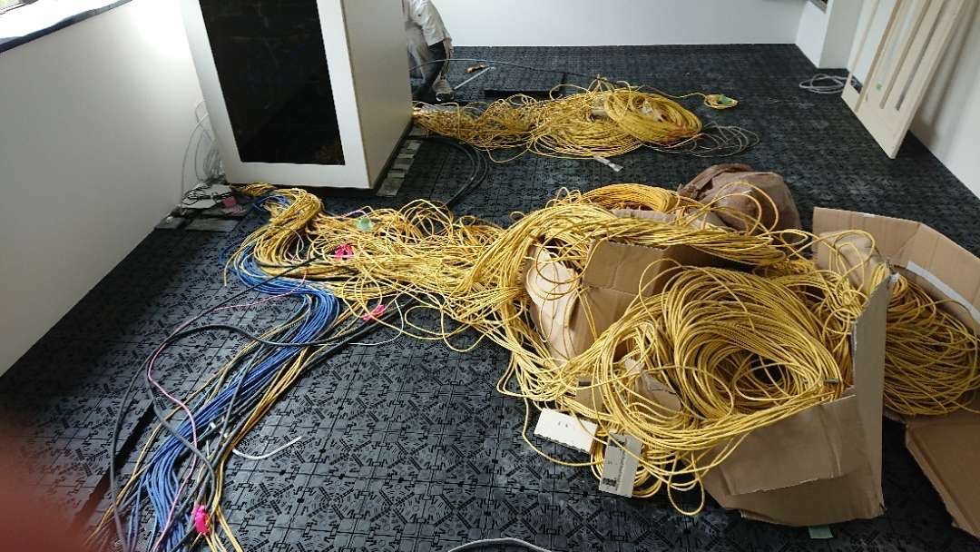 神奈川県横浜市中区 製油所 OAフロア工事 施工後