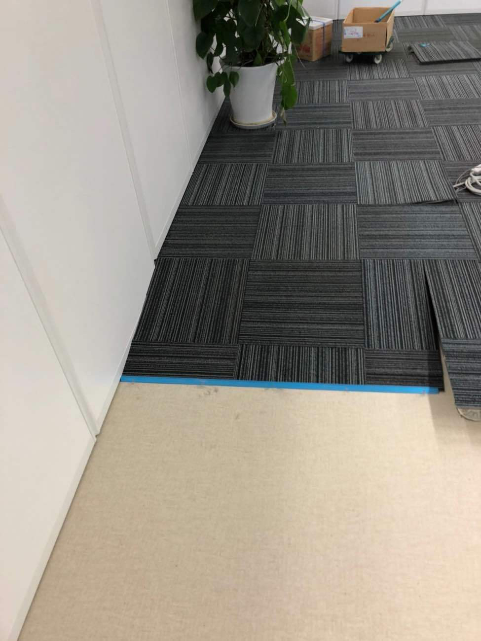 埼玉県羽生市 店舗 OAフロアパネル追加工事 施工後