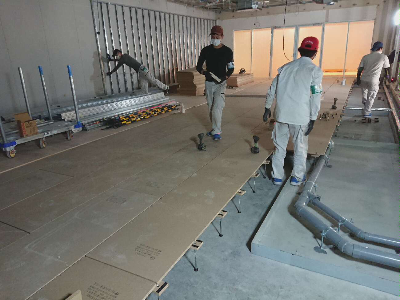 東京都江東区 保育園 OAフロア工事 施工中