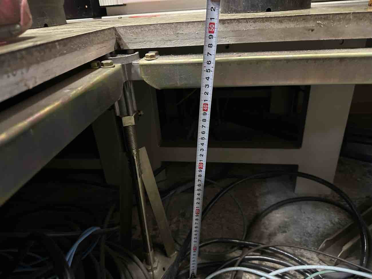 神奈川県川崎市 コンピューター制御室 OA補修工事 施工前