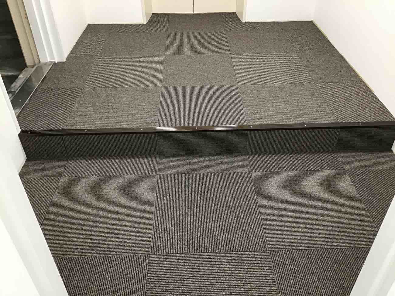 東京都港区 オフィスビル OAフロア工事 施工後