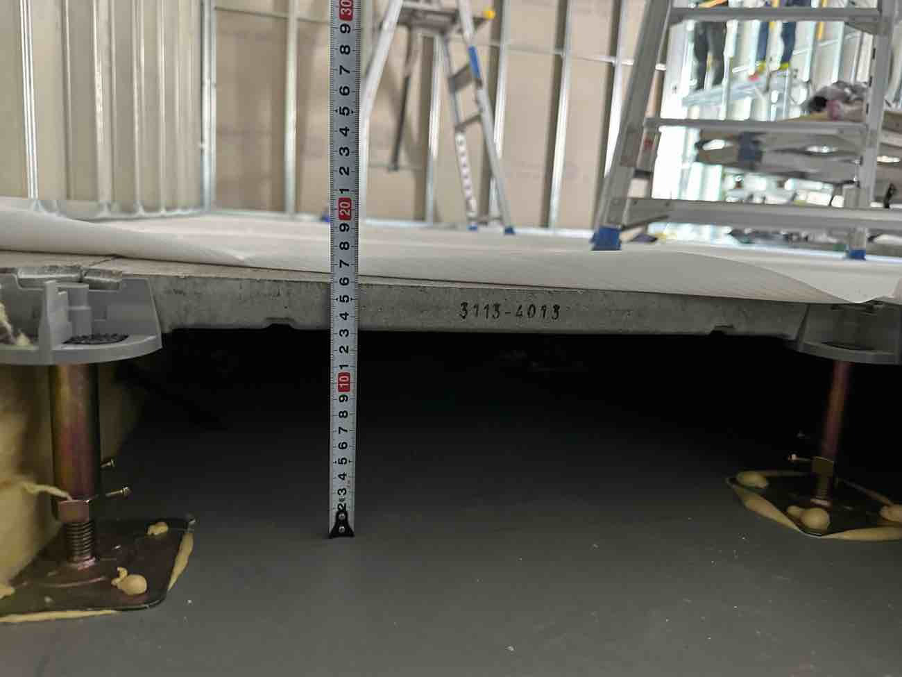 東京都千代田区 オフィス 置床工事 LM3000 施工前