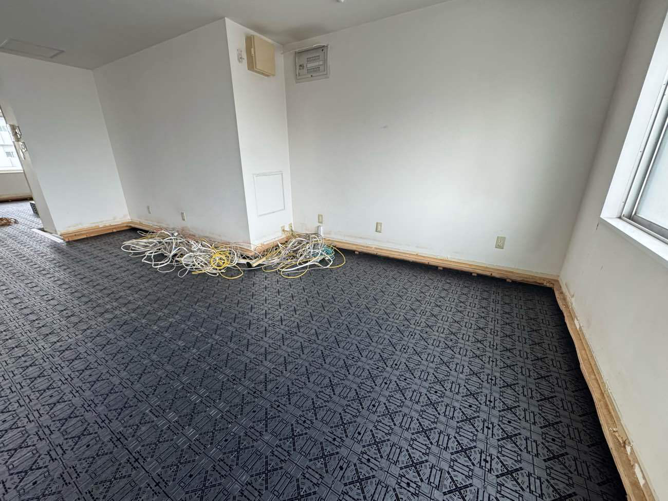 神奈川県平塚市 オフィス OAフロア工事後 フクビ化学工業 TN50