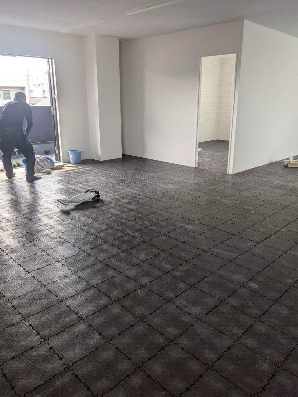 東京都足立区 オフィス置敷OA工事 施工後